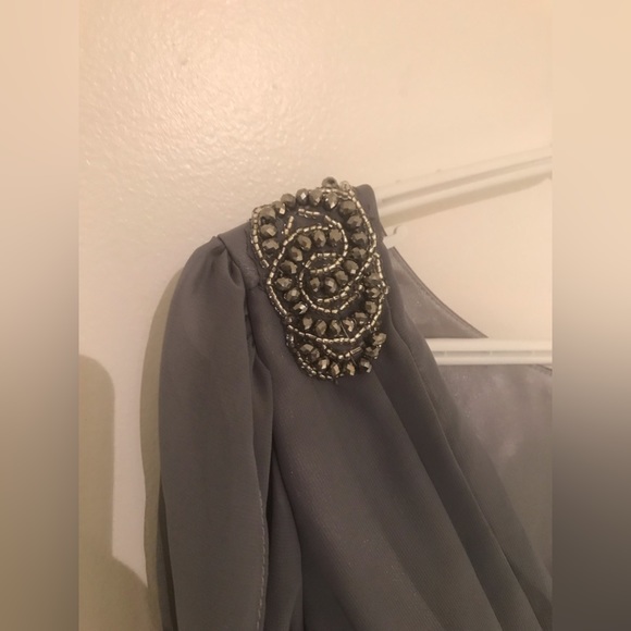 Gorgeous gray evening gown or prom dress - Picture 3 of 5